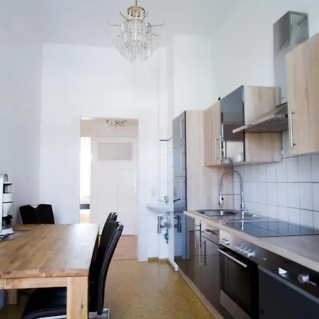 Auwald Apartment *